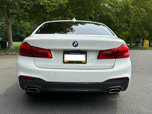 Used 2019 BMW 530i xDrive AWD/4WD image 11
