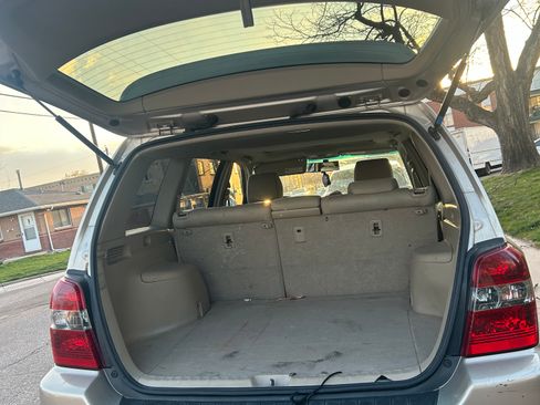 Used 2007 Toyota Highlander 4WD V6 w/ Extra Value Pkg #5 image 15