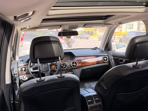 Used 2014 Mercedes-Benz GLK 350 2WD image 11