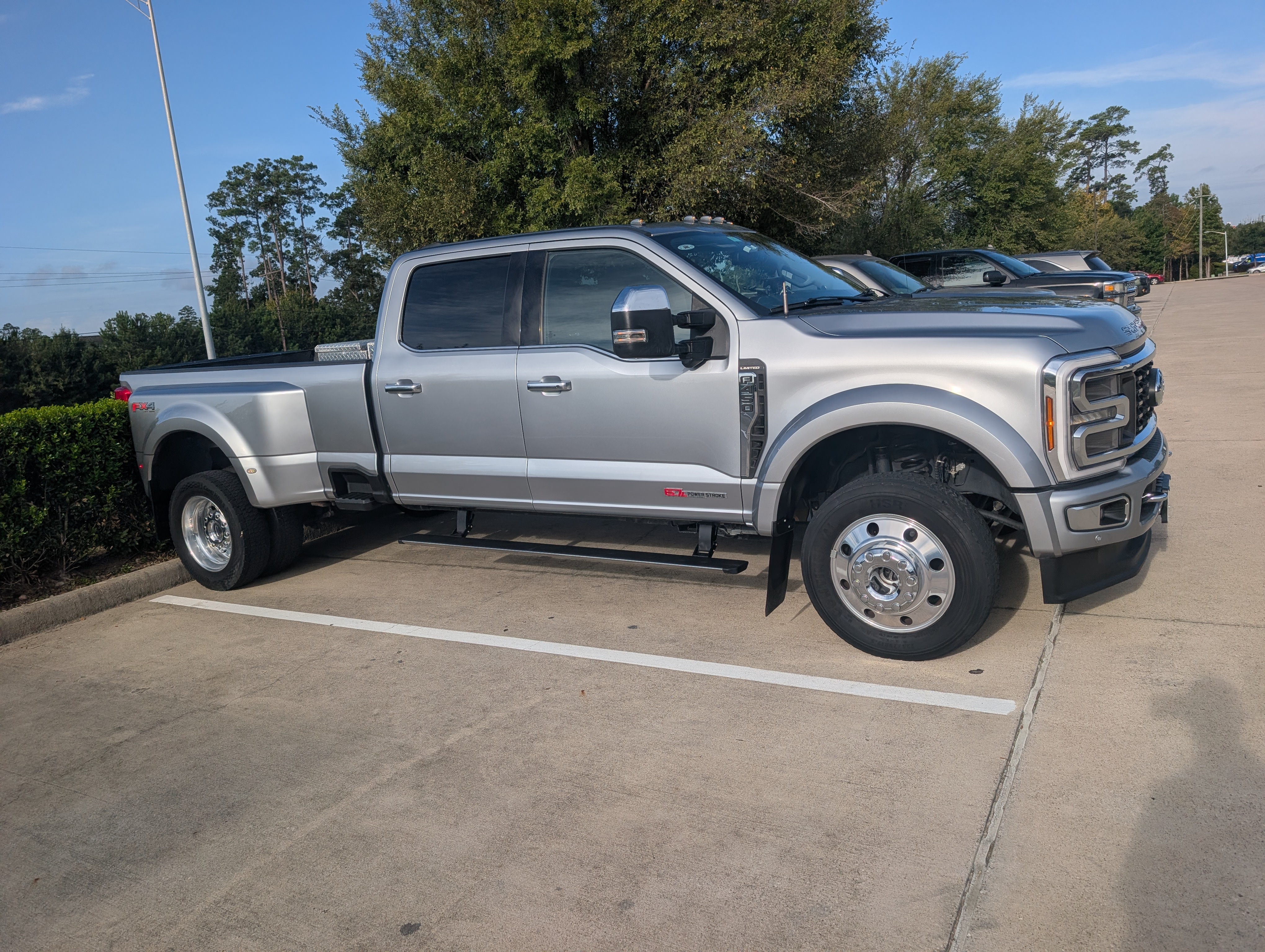 Used 2024 Ford F450 Limited w/ FX4 Off-Road Package AWD/4WD image 2
