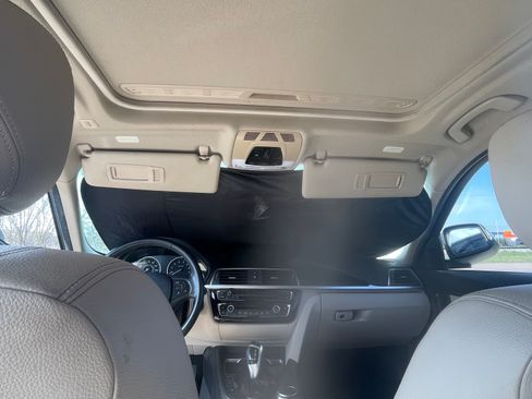 Used 2016 BMW 320i Sedan image 18