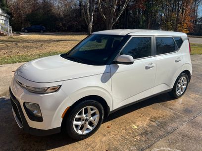 Used 2022 Kia Soul LX w/ Technology Package