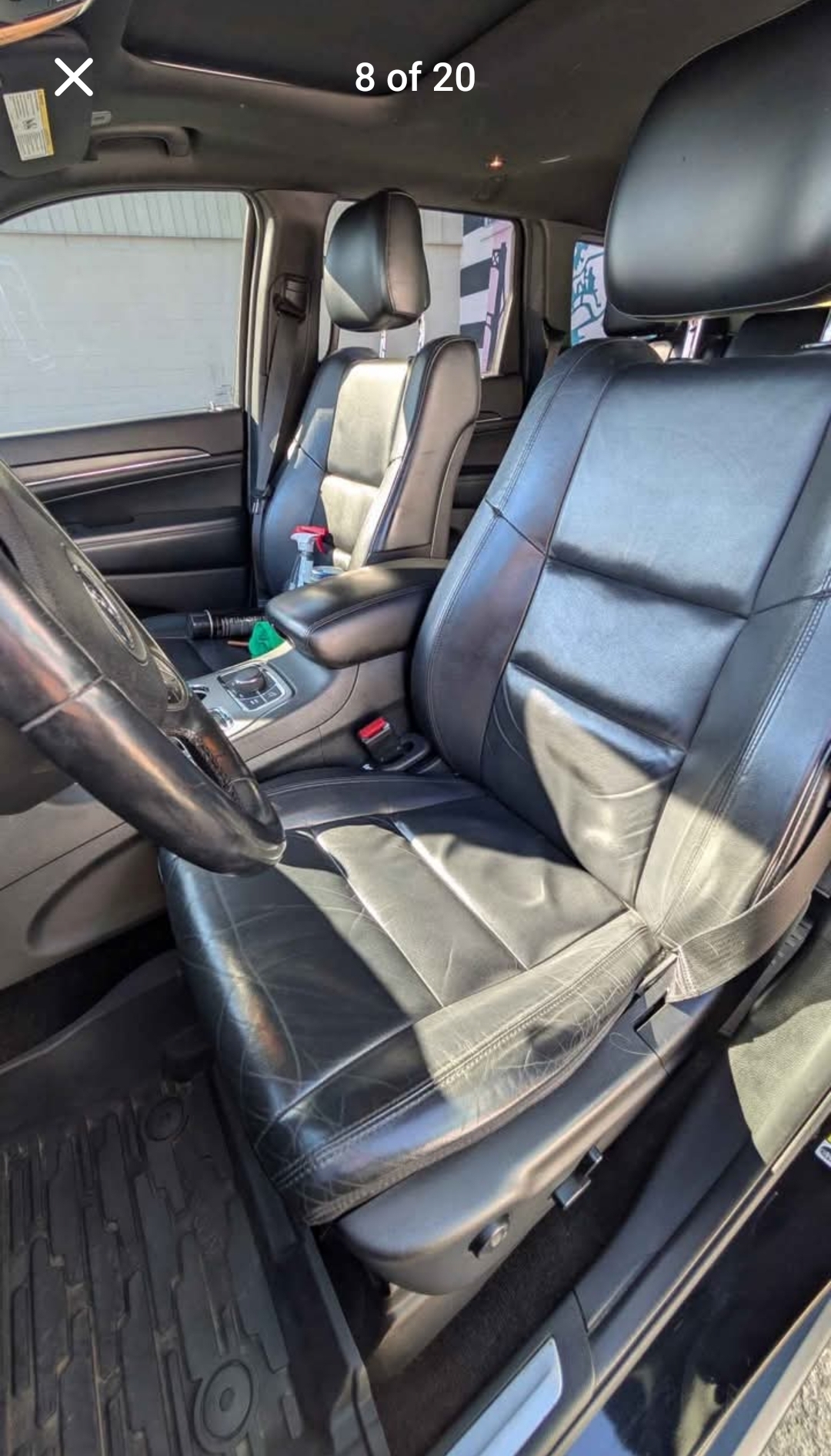 Used 2018 Jeep Grand Cherokee Limited AWD/4WD image 9