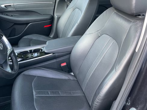 Used 2021 Hyundai Sonata Limited FWD image 8