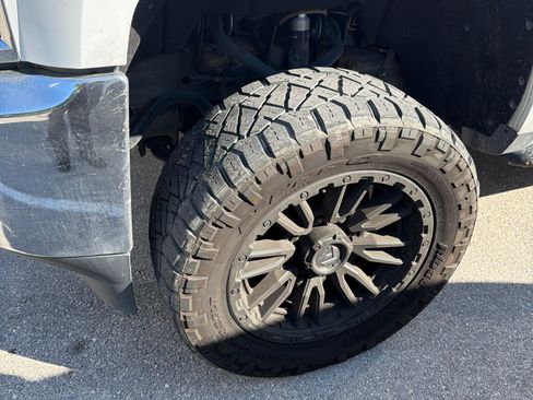 Used 2018 Chevrolet Silverado 2500 LT w/ LT Fleet Convenience Package image 7