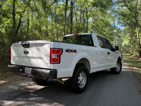 Used 2018 Ford F150 XL w/ Equipment Group 101A Mid AWD/4WD image 16