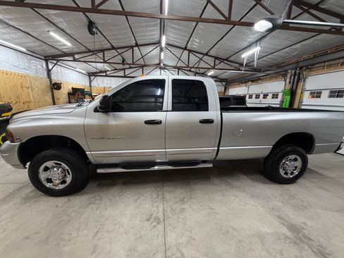 Used 2005 Dodge Ram 3500 Truck SLT AWD/4WD image 22