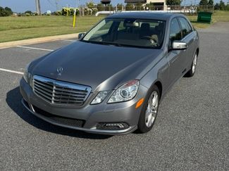 Used 2010 Mercedes-Benz E 550 Sedan video 1