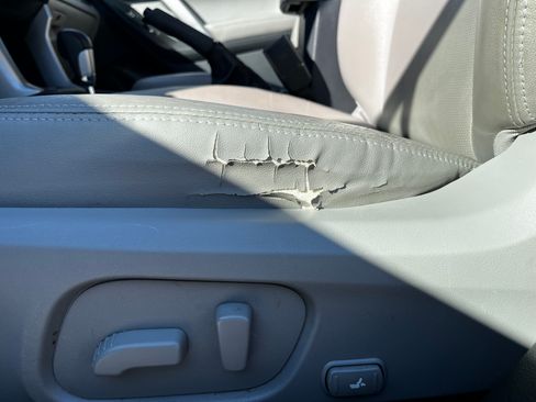 Used 2015 Subaru Forester 2.5i Limited image 23