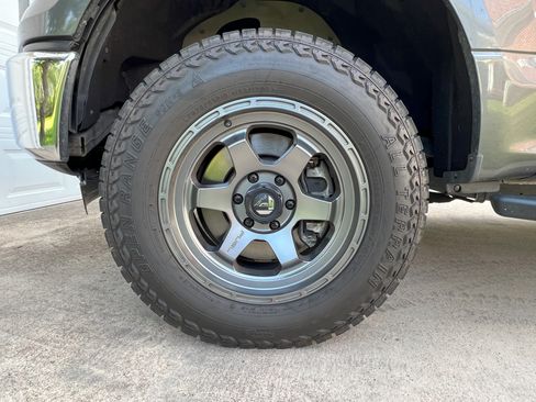 Used 2016 Ford F150 XLT w/ Equipment Group 302A Luxury image 12