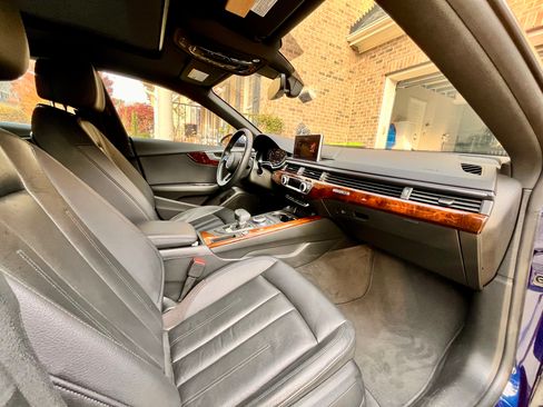 Used 2018 Audi A5 2.0T Premium Plus w/ Premium Plus image 16