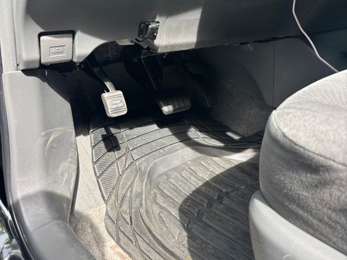 Used 2010 Toyota Prius Two image 12