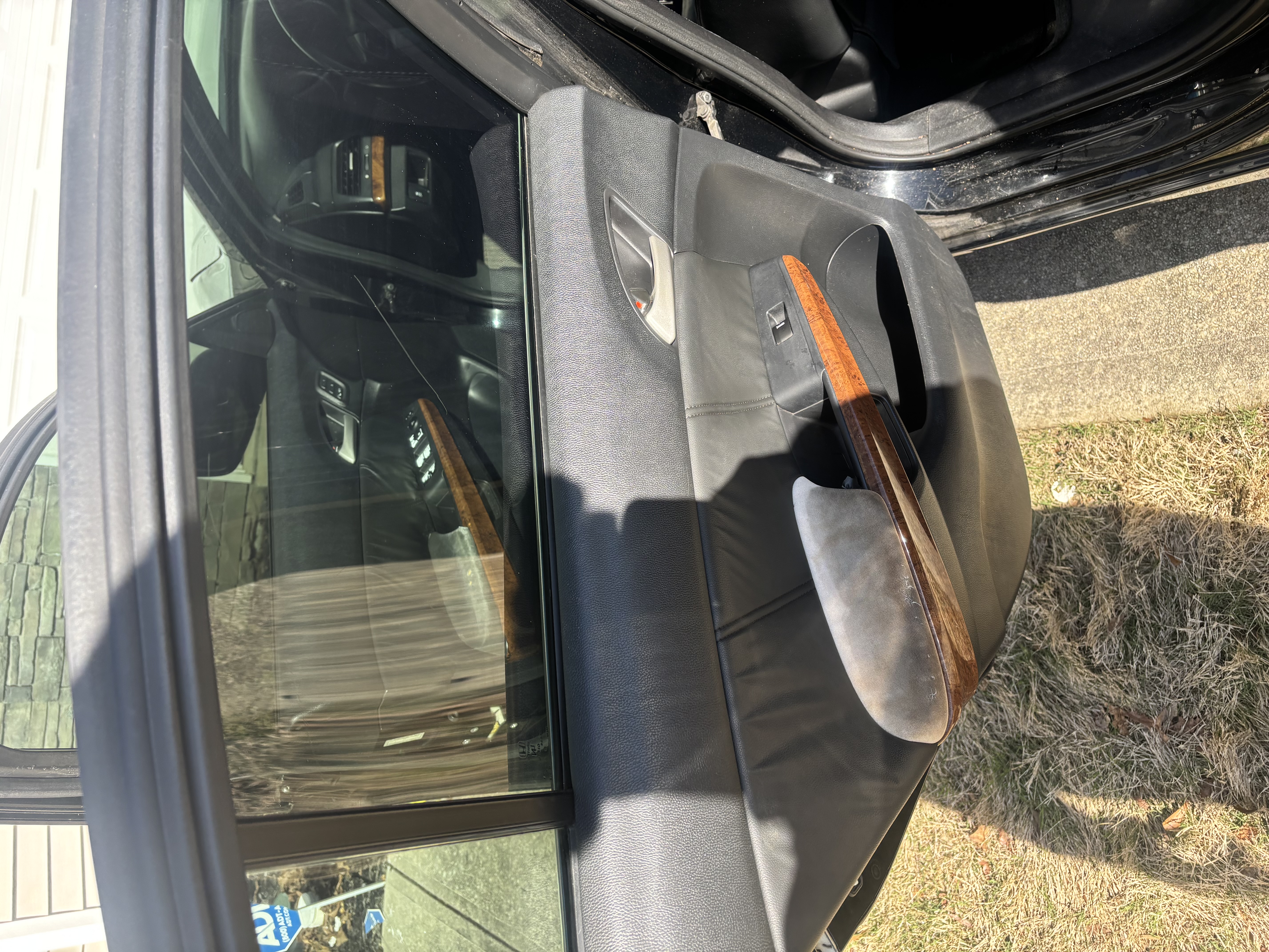 Used 2011 Honda Accord EX-L image 20