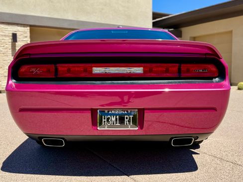 Used 2010 Dodge Challenger R/T RWD image 13