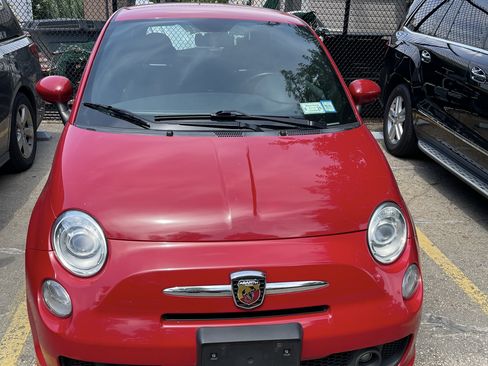 Used 2013 FIAT 500 Abarth image 4