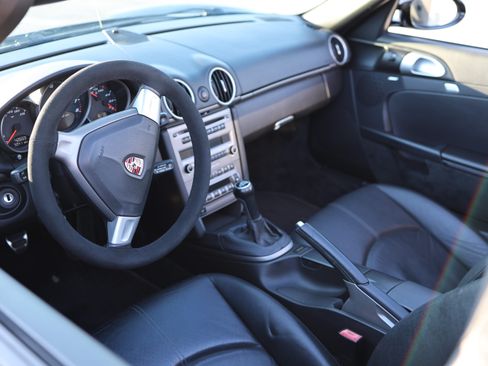 Used 2007 Porsche Boxster RWD image 8