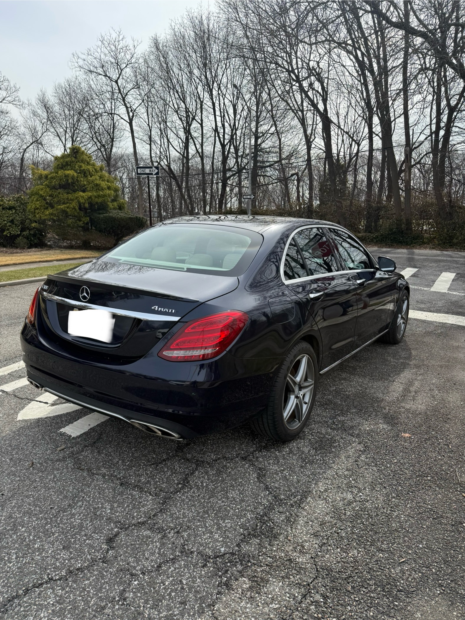 Used 2016 Mercedes-Benz C 300 4MATIC Sedan image 6