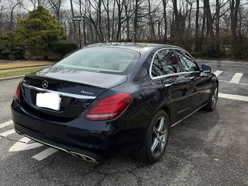 Used 2016 Mercedes-Benz C 300 4MATIC Sedan image 6