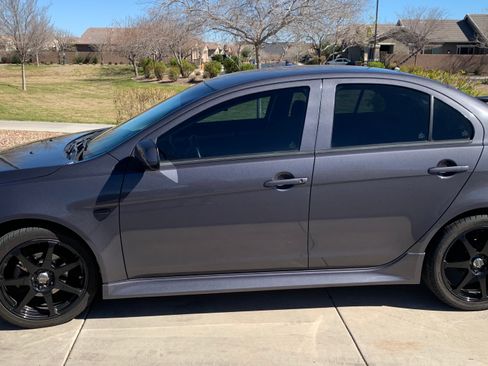 Used 2011 Mitsubishi Lancer ES image 1