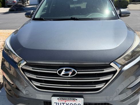 Used 2017 Hyundai Tucson Limited w/ Limited Ultimate Package 03 image 4