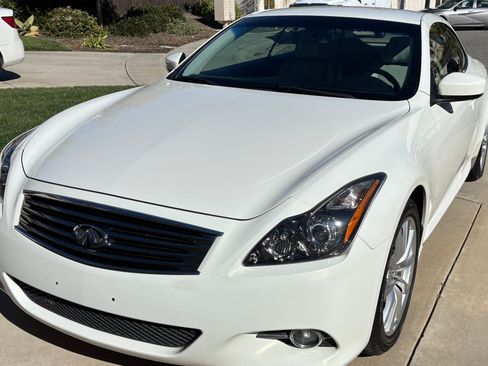 Used 2013 INFINITI G37 Sport w/ Premium Pkg image 5
