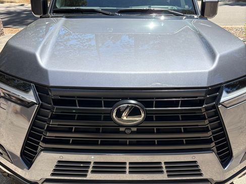 Used 2025 Lexus GX 550 AWD/4WD image 4