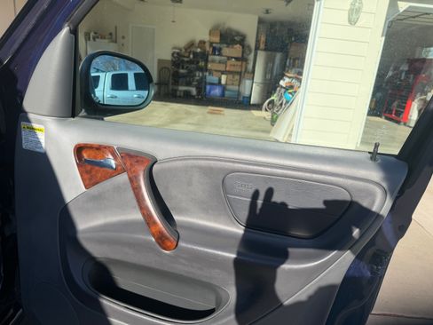 Used 1999 Mercedes-Benz ML 430 4MATIC image 11