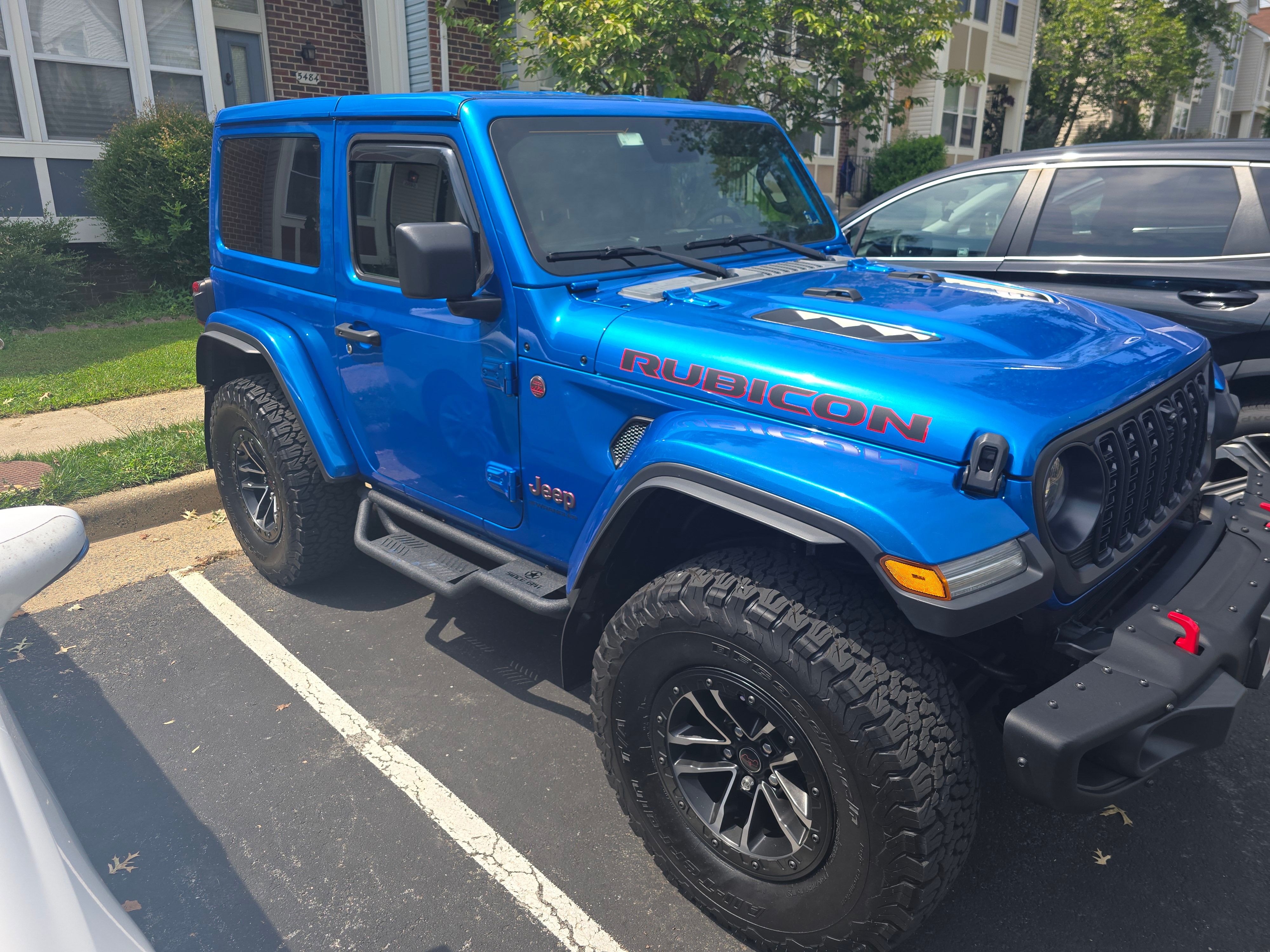 Used 2024 Jeep Wrangler Rubicon AWD/4WD image 2