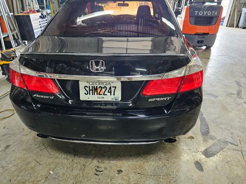 Used 2013 Honda Accord Sport image 4