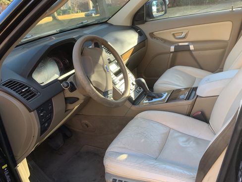 Used 2009 Volvo XC90 3.2 image 11