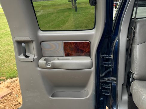 Used 1999 GMC Sierra 1500 4x4 Extended Cab w/ Marketing Option Pkg image 9