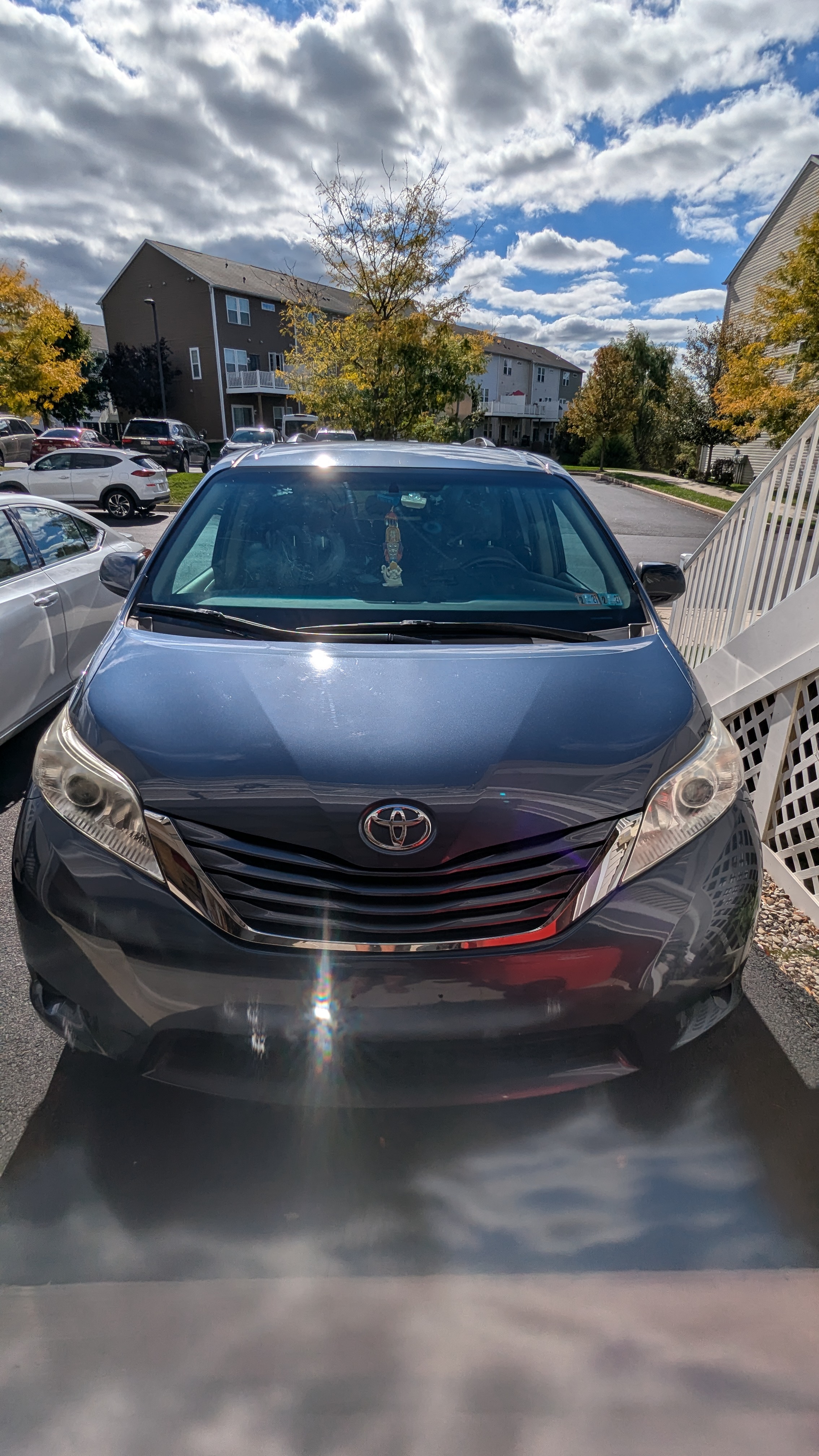 Used 2017 Toyota Sienna LE FWD image 4