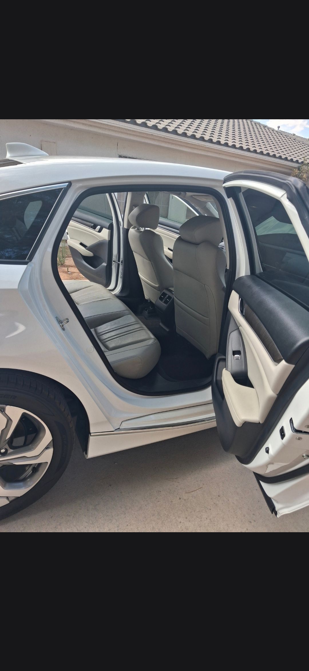 Used 2018 Honda Accord EX-L image 2