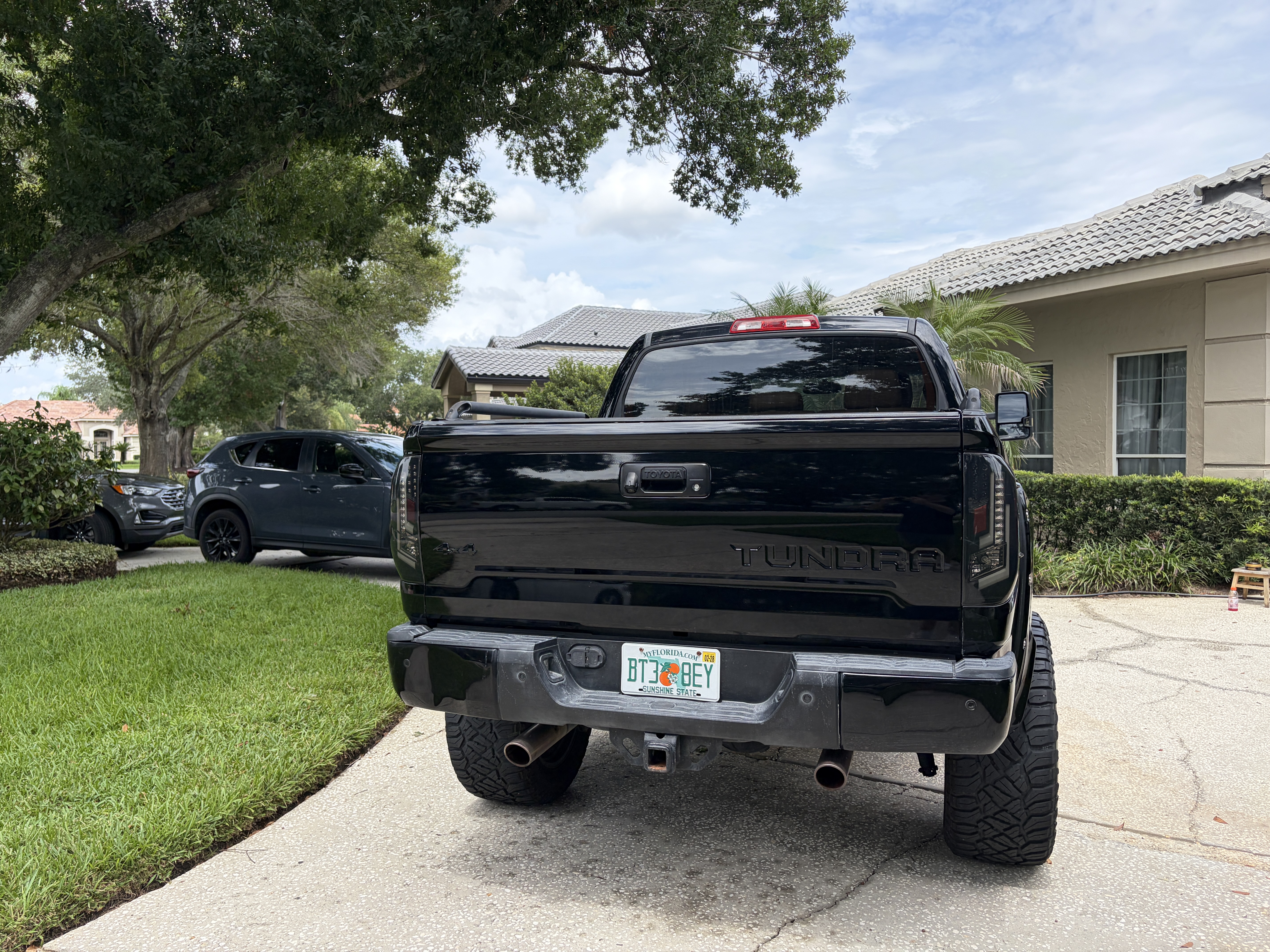 Used 2015 Toyota Tundra 1794 Edition AWD/4WD image 6
