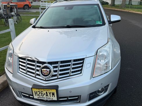 Used 2014 Cadillac SRX Performance w/ Driver Awareness Package AWD/4WD image 1