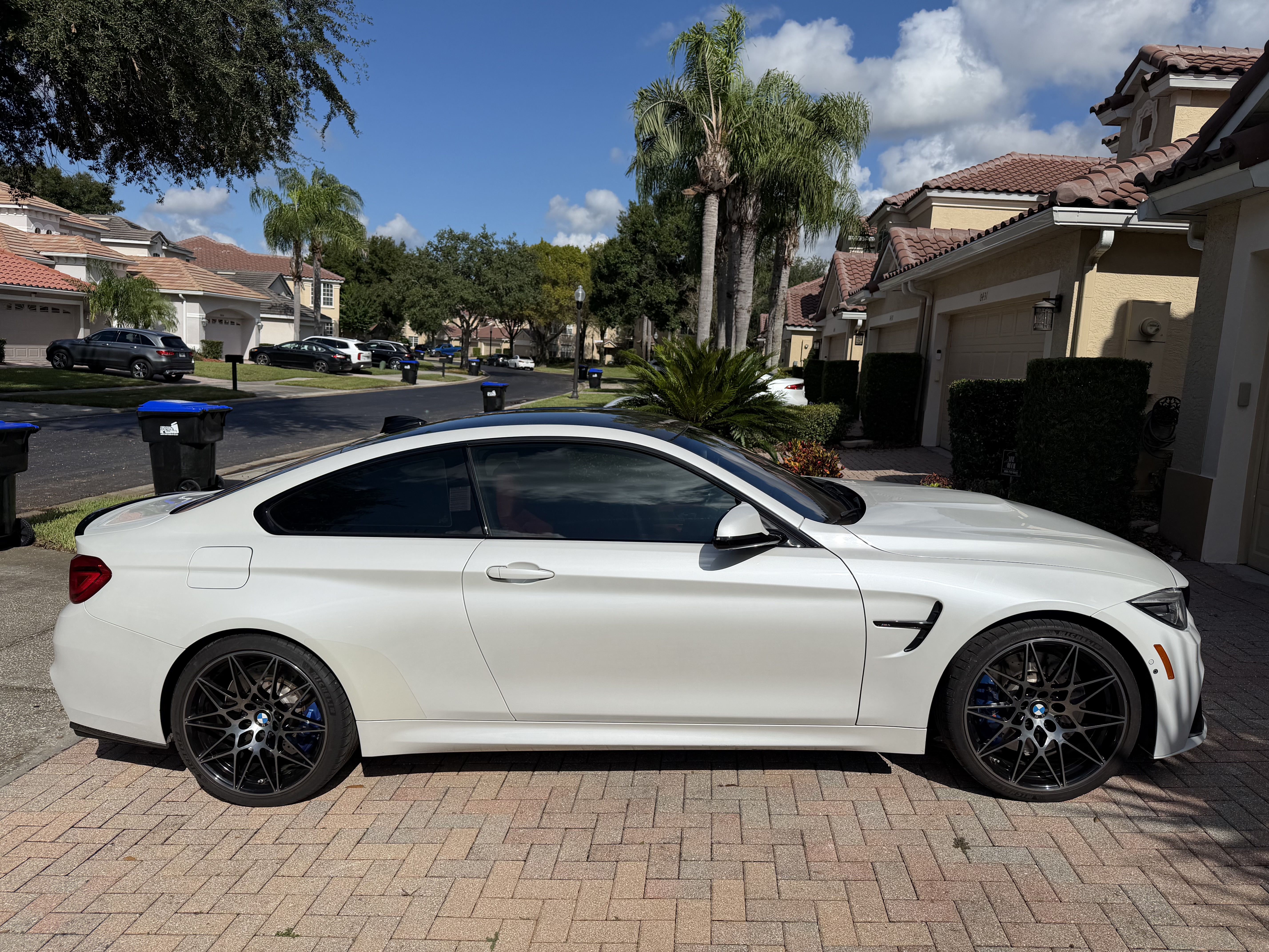 Used 2018 BMW M4 Coupe RWD image 8