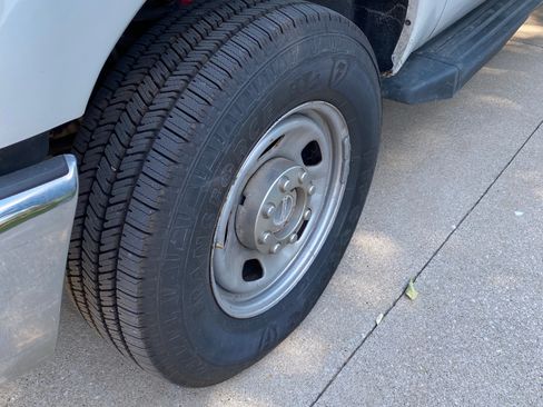 Used 2016 Ford F350 XL w/ Power Equipment Group image 10