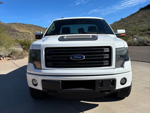 Used 2014 Ford F150 FX4 w/ FX Appearance Package image 4