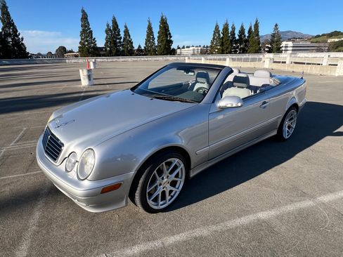 Used 2000 Mercedes-Benz CLK 320 CLK 320 Cabriolet 2D image 5