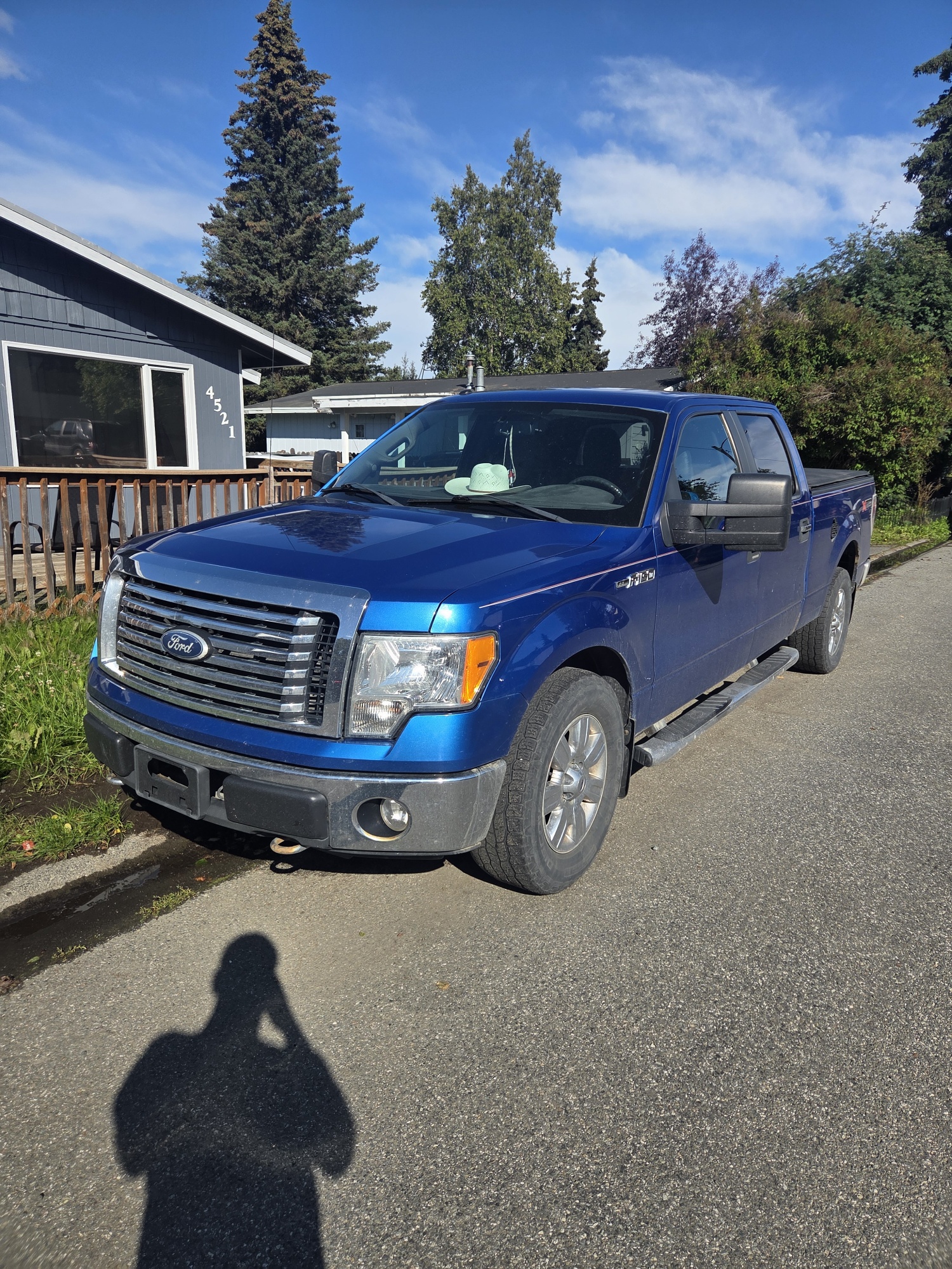 Used 2010 Ford F150 XLT AWD/4WD image 1