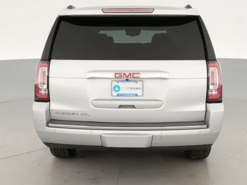 Used 2020 GMC Yukon XL Denali image 4
