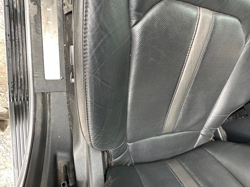 Used 2022 Ford F350 Platinum image 9