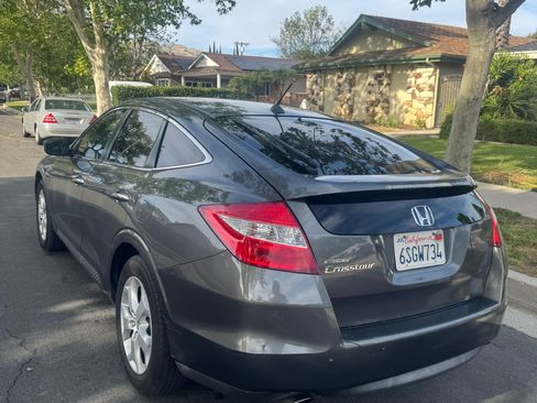 Used 2011 Honda Crosstour EX-L image 9
