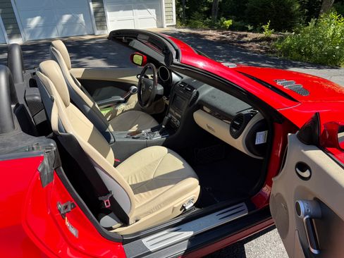 Used 2005 Mercedes-Benz SLK 350 image 12