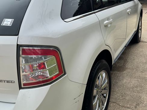 Used 2010 Ford Edge Limited image 4