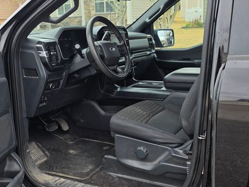 Used 2021 Ford F150 XL w/ STX Appearance Package image 13