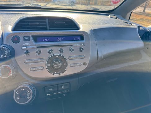 Used 2009 Honda Fit image 15