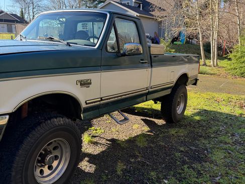 Used 1995 Ford F250 4x4 Regular Cab image 5