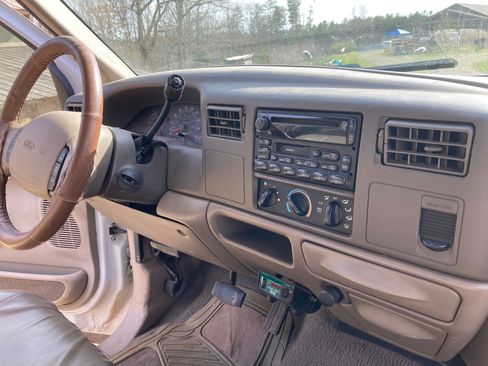 Used 2000 Ford F450 2WD Crew Cab Super Duty image 17