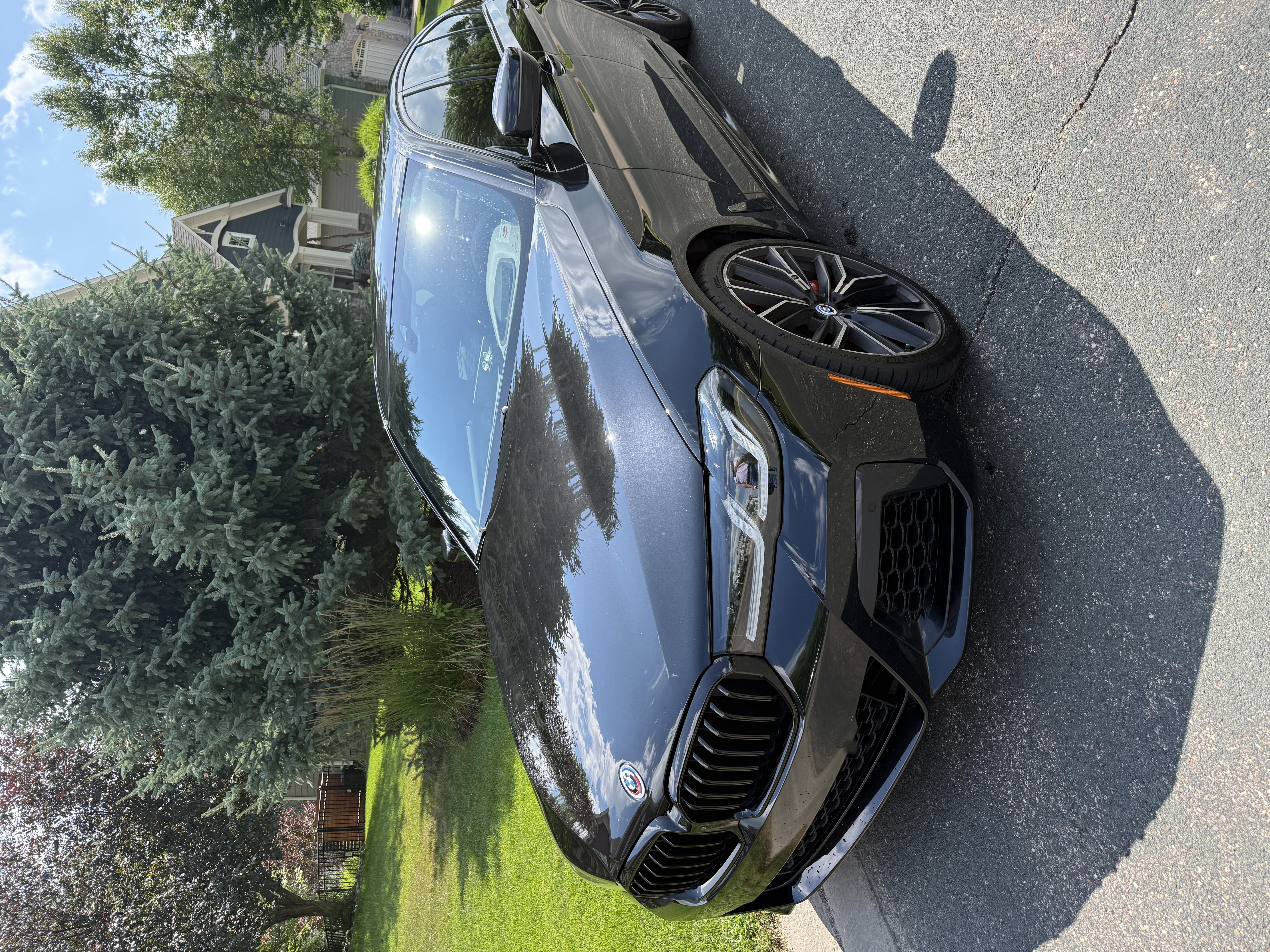 Used 2023 BMW M550i xDrive w/ Dynamic Handling Package AWD/4WD image 5